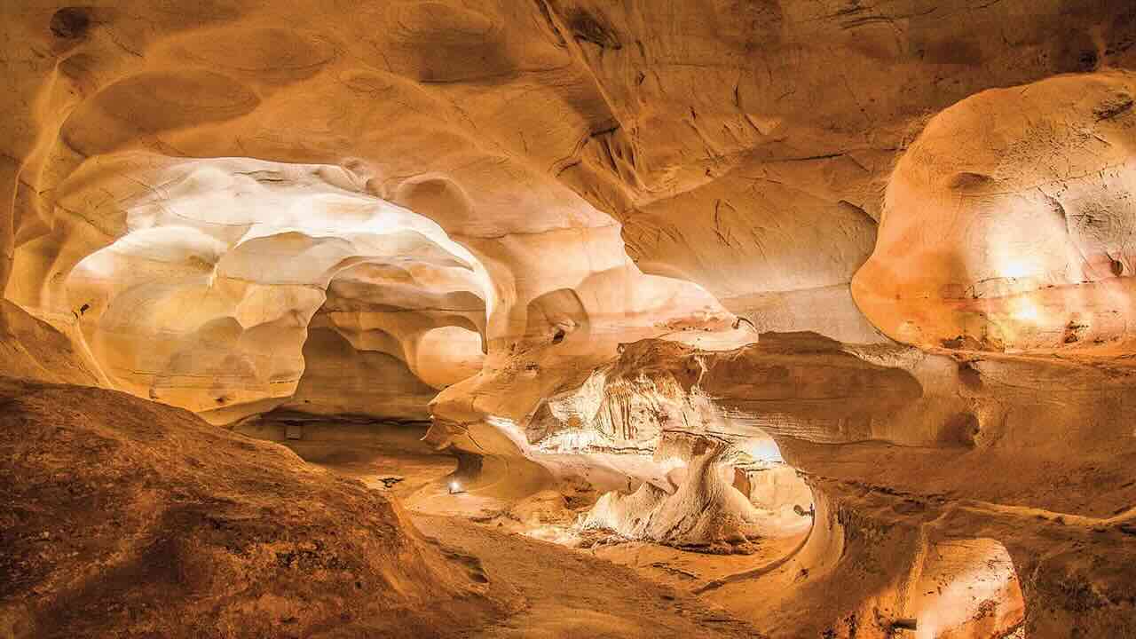 Inside Longhorn Caverns